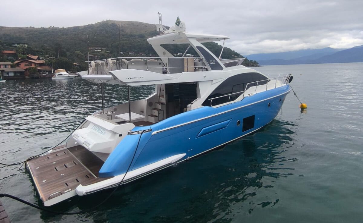 Azimut 56 e1763752871707